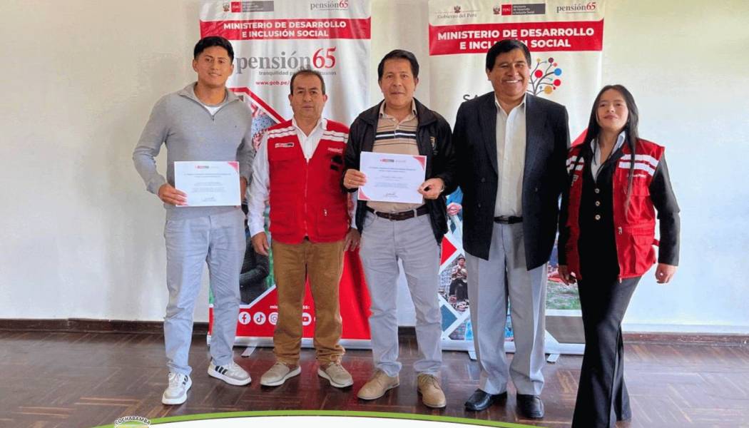 Diploma de reconocimiento por el Programa Nacional Pensión 65 del MIDIS