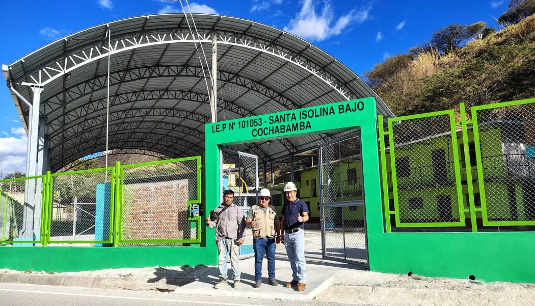 Construcción del techo coberturado y la losa deportiva de la I.E. N° 101053 de Santa Isolina Bajo